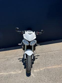 2015 Triumph STREET TRIPLE 660 WHITE