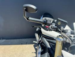 2015 Triumph STREET TRIPLE 660 WHITE