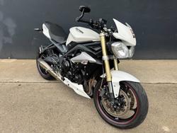 2015 Triumph STREET TRIPLE 660 WHITE