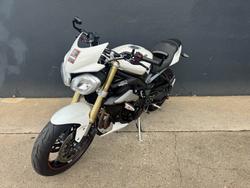 2015 Triumph STREET TRIPLE 660 WHITE