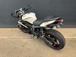 2015 Triumph STREET TRIPLE 660 WHITE