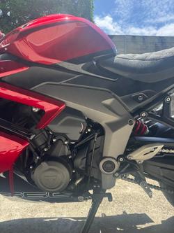 2024 Triumph DAYTONA 660