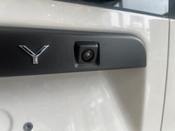 2025 Volkswagen Caddy TSI220