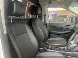 2025 Volkswagen Caddy TSI220