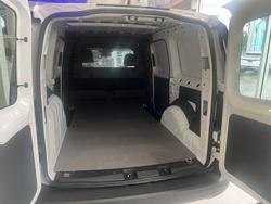 2025 Volkswagen Caddy TSI220