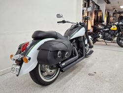 2016 Kawasaki VULCAN 900 (VN900) CLASSIC