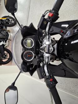 Suzuki 2011 SUZUKI 1250CC GSF1250SLO BANDIT FAIRED Black