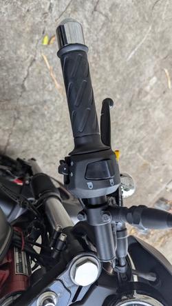 2016 MOTO GUZZI V7 RACER