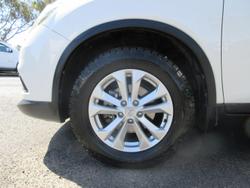 2016 Nissan X-TRAIL ST