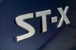 2017 Nissan Navara ST-X