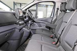 2025 Renault Trafic Crew Lifestyle