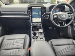 2025 Ford Everest Black Edition