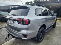 2025 Ford Everest Black Edition