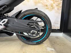 2023 CFMOTO 450 SR ABS WHITE