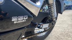 2009 Suzuki VL250 (LC250 INTRUDER) Black