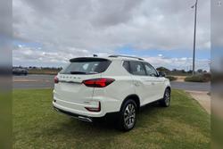 2025 KGM Rexton Advance