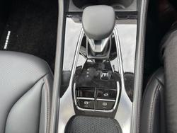 2025 MG HS Super Hybrid Essence AS33P MY25 Pearl White