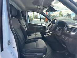 2025 Renault Trafic Premium