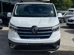 2025 Renault Trafic Premium