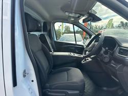 2025 Renault Trafic Premium