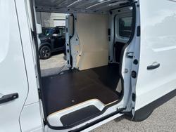 2025 Renault Trafic Premium