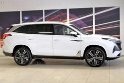 2025 MG QS Essence IS31 MY25 AWD Pearl White