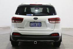 2017 Kia Sorento SLi