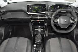 2022 Peugeot 2008 Allure