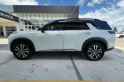 2023 Nissan Pathfinder Ti-L