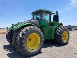 2022 John Deere 9R 590 Green