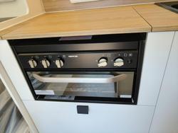 2025 New Age Caravans Manta Ray 15' Escape Mr15e