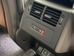 2025 Land Rover Discovery D350 Dynamic HSE