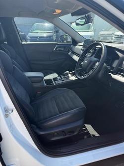 2022 Mitsubishi Outlander Aspire ZM MY22.5 White