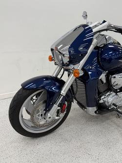 2011 Suzuki VZR 1800 BOULEVARD (M109R)