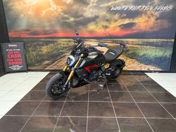 2021 Ducati DIAVEL 1260 S RED BLACK