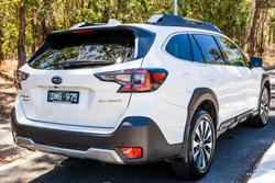 2024 Subaru Outback AWD Touring