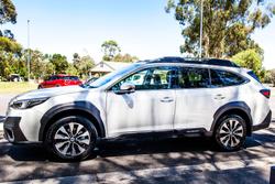 2024 Subaru Outback AWD Touring