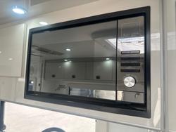 2022 JB Caravans 19'6 Dirt Road Xtreme Rear Door