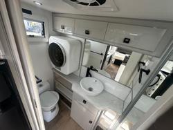 2022 JB Caravans 19'6 Dirt Road Xtreme Rear Door