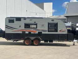 2022 JB Caravans 19'6 Dirt Road Xtreme Rear Door