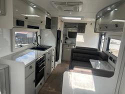 2022 JB Caravans 19'6 Dirt Road Xtreme Rear Door