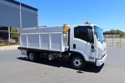 2013 Isuzu N Series NPR 400