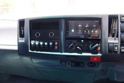 2013 Isuzu N Series NPR 400