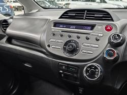 2009 Honda Jazz GLi GE MY09 Rally Red