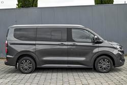 2025 Ford Tourneo Titanium X