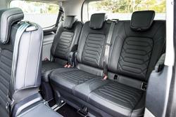 2025 Ford Tourneo Titanium X