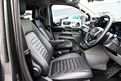 2025 Ford Tourneo Titanium X