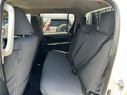 2021 Toyota Hilux HILUX 4x4 2.8L DSL D/C/C 6AT SR 2L71010 001