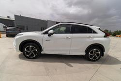 2022 Mitsubishi Eclipse Cross PHEV Exceed