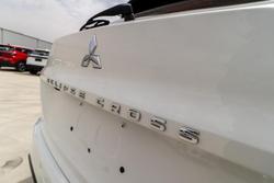 2022 Mitsubishi Eclipse Cross PHEV Exceed